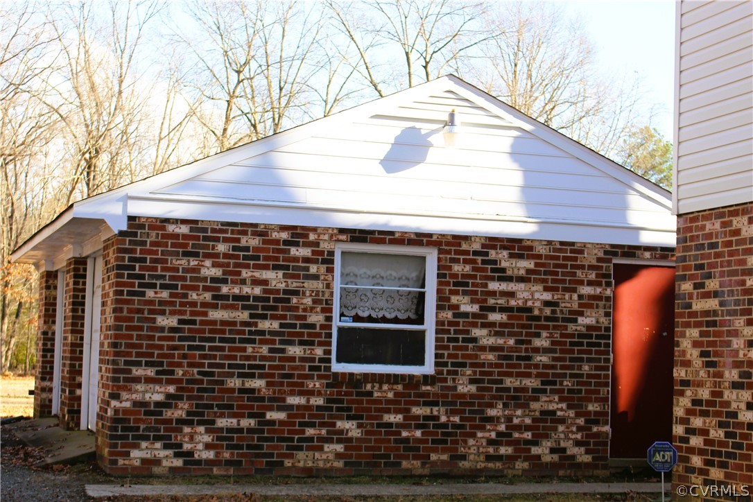 11508 Elmont Road Ashland, VA 23005 - Photo 5 of 42 Gallery Image 5