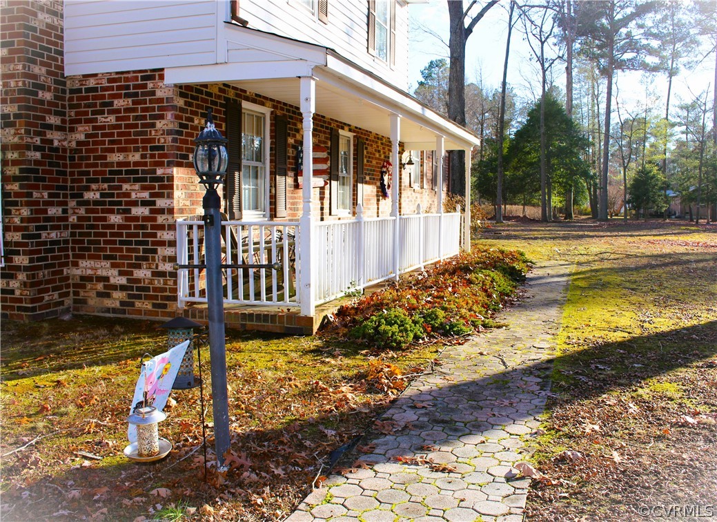 11508 Elmont Road Ashland, VA 23005 - Photo 9 of 42 Gallery Image 9