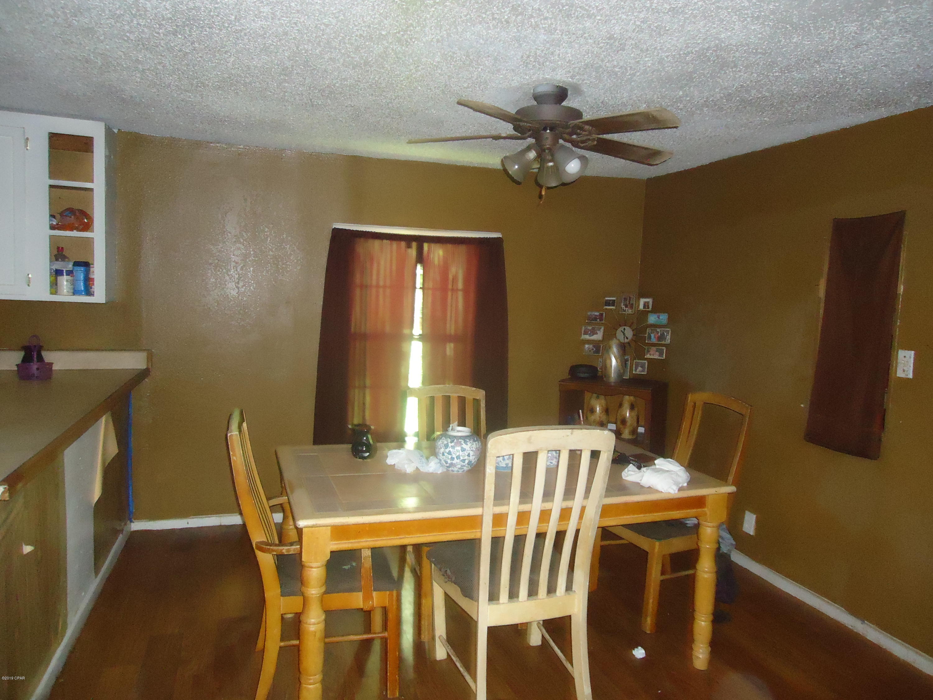 2284 Overpass Road Campbellton, FL 32426 - Photo 5 of 7