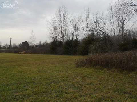 3306 Millington Road Millington, MI 48746 - Photo 34 of 38 20425019-33.JPG