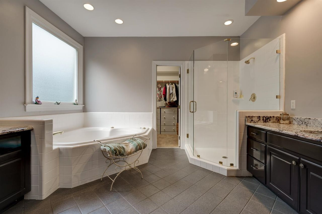 6201 Wyckhurst Court Raleigh, NC 27609 - Photo 11 of 30 Master Bath