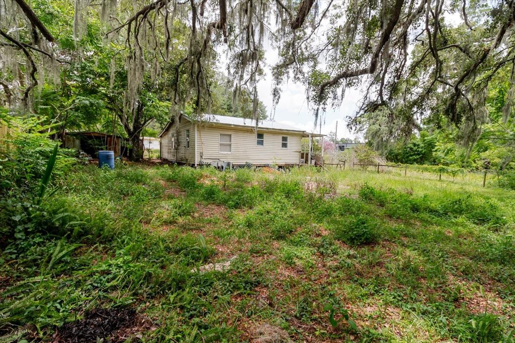 11835 Circle B Road Dade City, FL 33525 - Photo 22 of 65