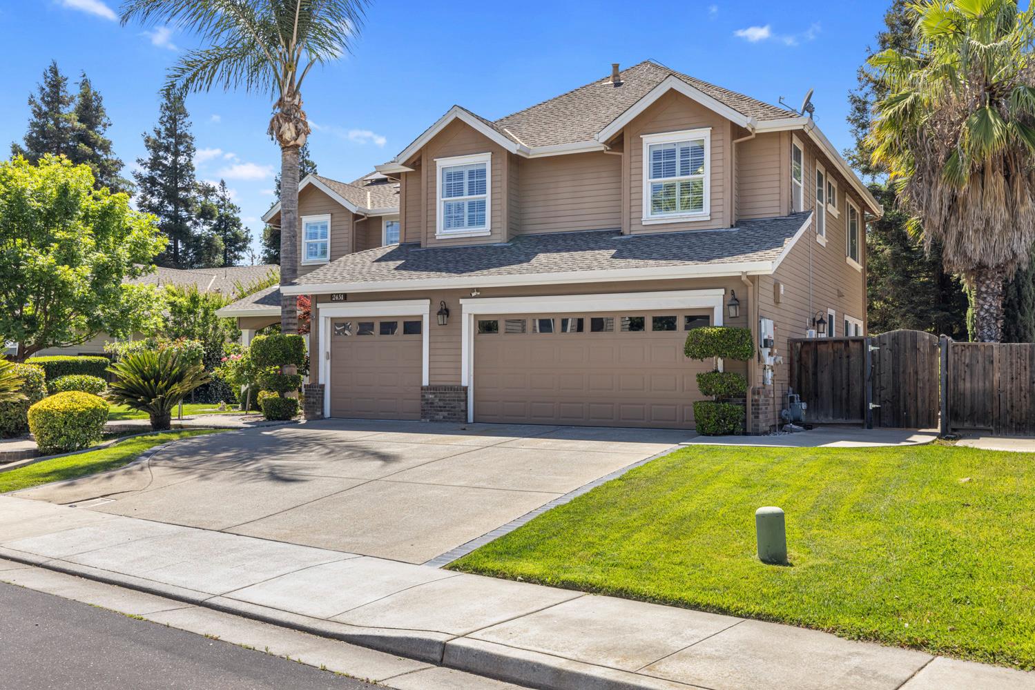 2451 Basque Drive Tracy, CA 95304 - Photo 4 of 62