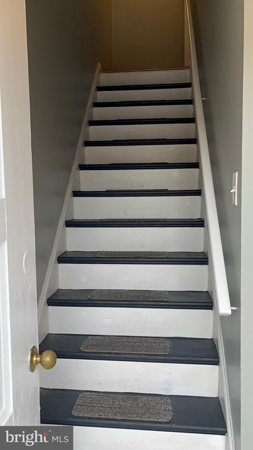 4329 Dungan Street Philadelphia, PA 19124 - Photo 13 of 13 a view of entryway