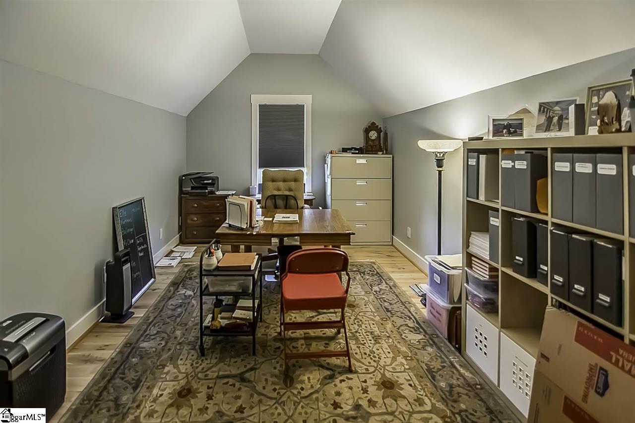 609 Arledge Road Landrum, SC 29356 - Photo 22 of 36