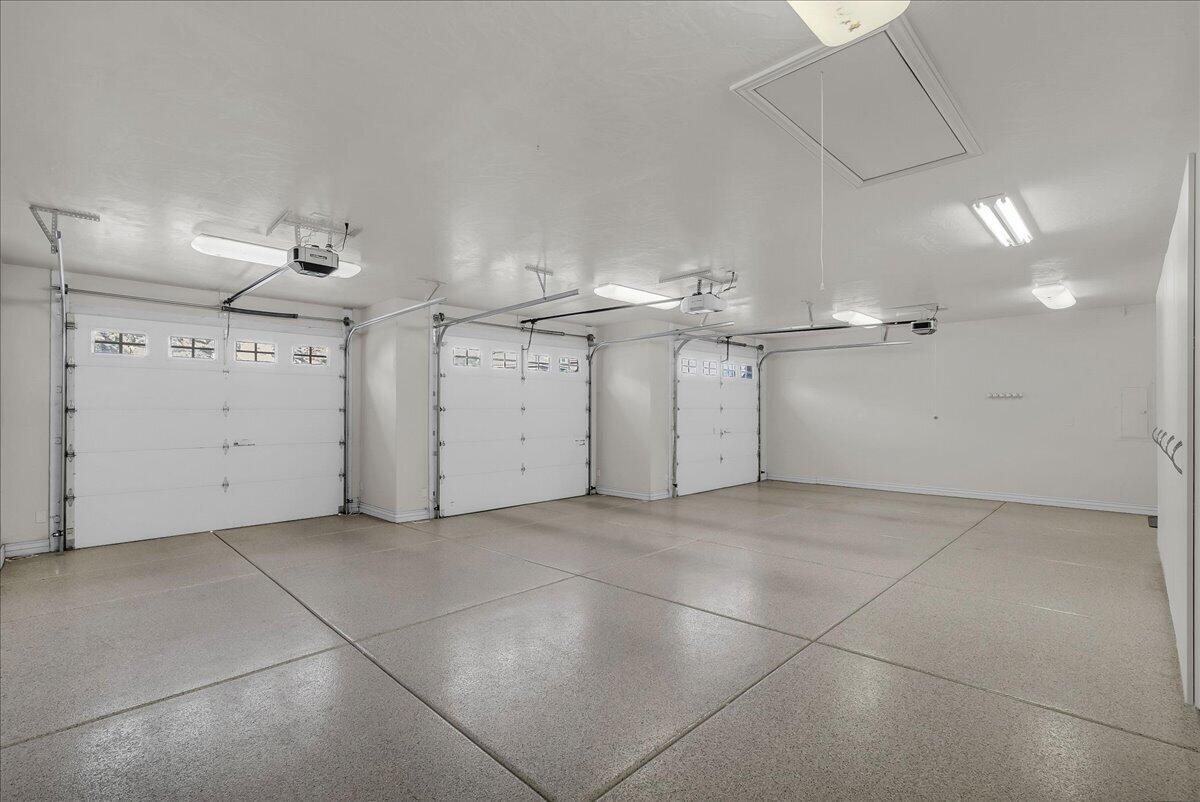 2255 Hill Road, Unit 15 St. George, UT 84790 - Photo 27 of 40 $ Car Garage