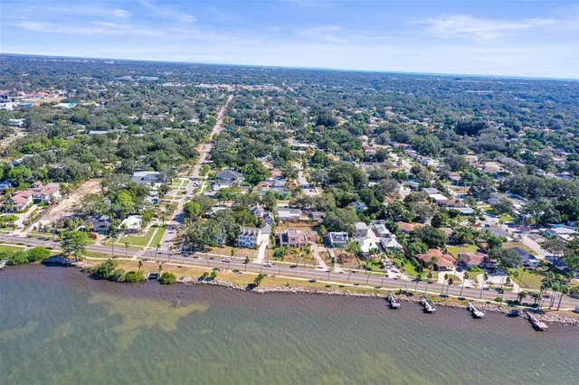 $1,499,999 | 55 Valencia Drive, Dunedin, FL 34698