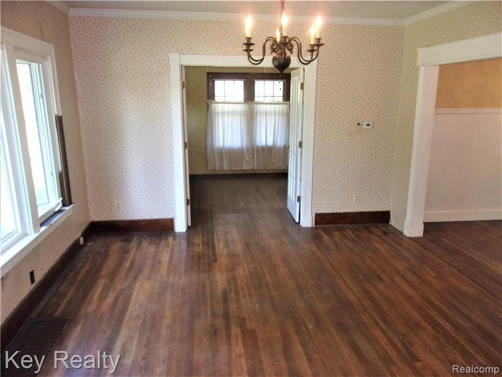 37016 Goddard Road Romulus, MI 48174 - Photo 23 of 23 240_2281 (2).JPG