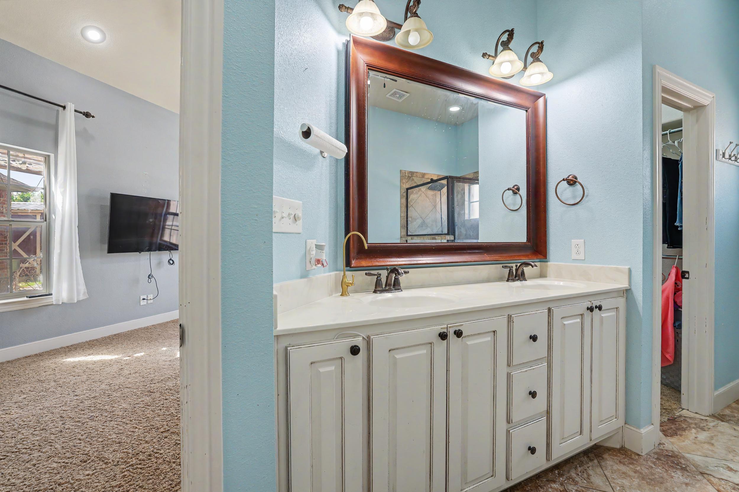 6311 77th Street Lubbock, TX 79424 - Photo 22 of 42 31_img_6584.png