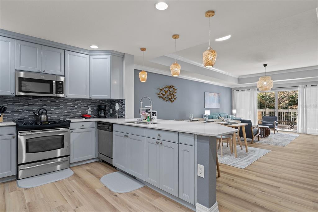 7658 Whisper Way, Unit 202 Reunion, FL 34747 - Photo 8 of 38