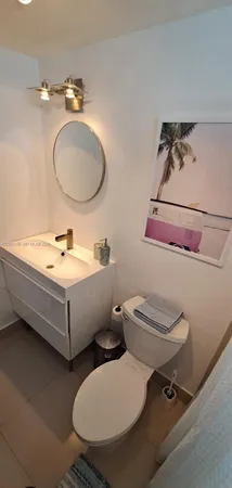 $2,450 | 2829 Indian Creek Drive, Unit 1405, Miami Beach, FL 33140