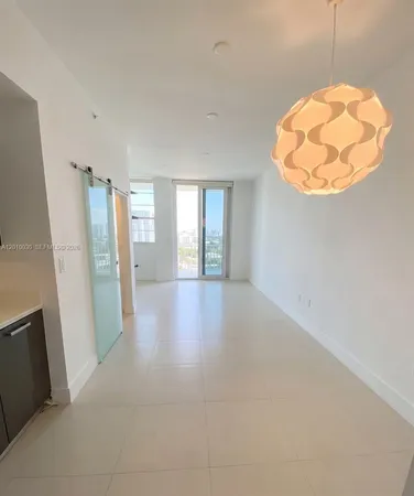 $2,450 | 2829 Indian Creek Drive, Unit 1405, Miami Beach, FL 33140