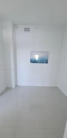 $2,450 | 2829 Indian Creek Drive, Unit 1405, Miami Beach, FL 33140