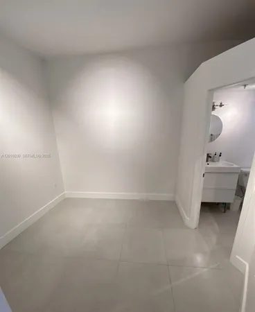 $2,450 | 2829 Indian Creek Drive, Unit 1405, Miami Beach, FL 33140