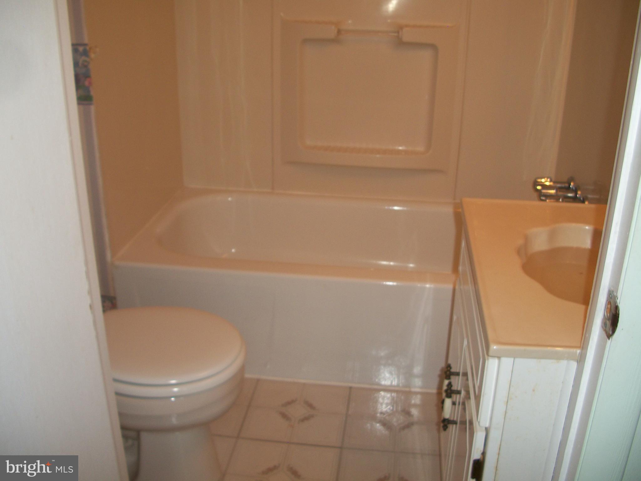 2012 White House Road Bel Air, MD 21015 - Photo 23 of 53 Primary Bathroom