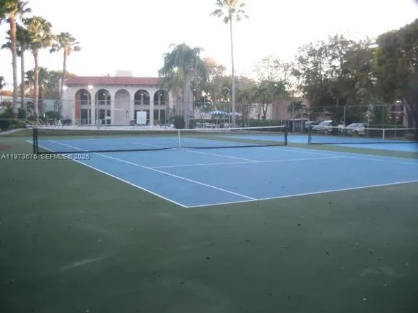 $1,800 | 10832 North Kendall Drive, Unit U6, Miami, FL 33176