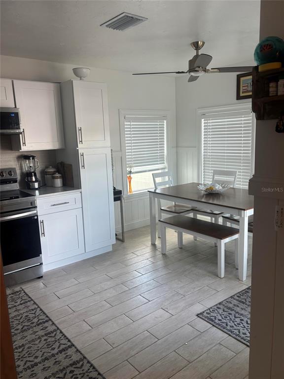 470 South McCall Road, Unit 8 Englewood, FL 34223 - Photo 4 of 17