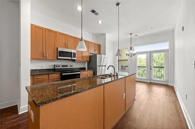 $190,000 | 425 Chapel Street Southwest, Unit 1211, Atlanta, GA 30313