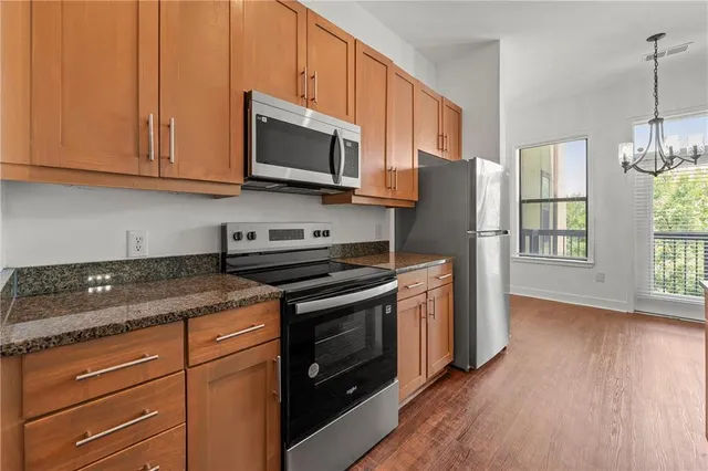 $190,000 | 425 Chapel Street Southwest, Unit 1211, Atlanta, GA 30313