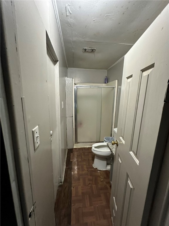 1807 McArthur Avenue Bryan, TX 77803 - Photo 17 of 30 a bathroom with a sink and mirror