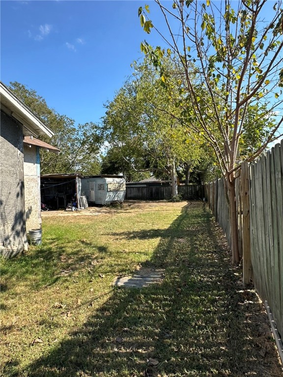 1807 McArthur Avenue Bryan, TX 77803 - Photo 4 of 30 a view of a house with a yard