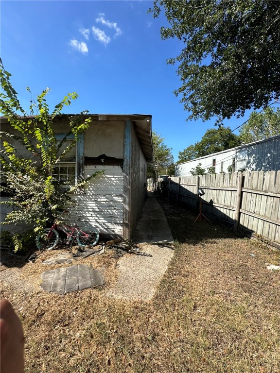 1807 McArthur Avenue Bryan, TX 77803 - Photo 9 of 30 a view of a backyard of the house