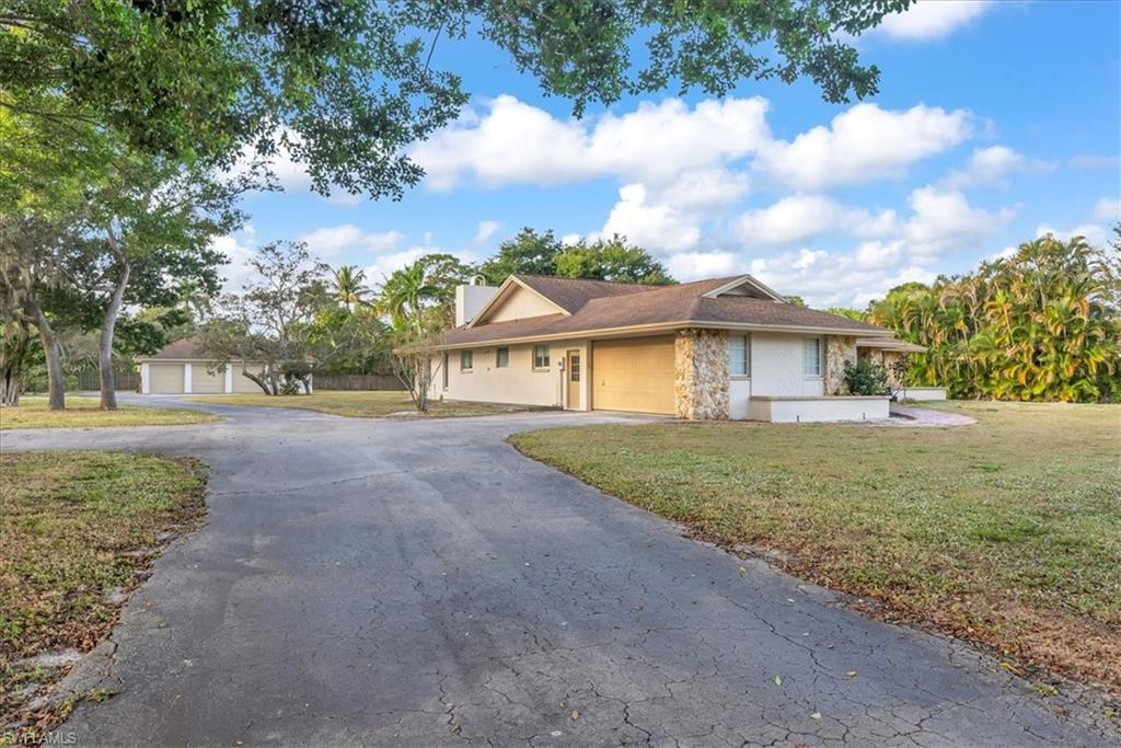 561 Ridge Drive Naples, FL 34108 - Photo 2 of 2