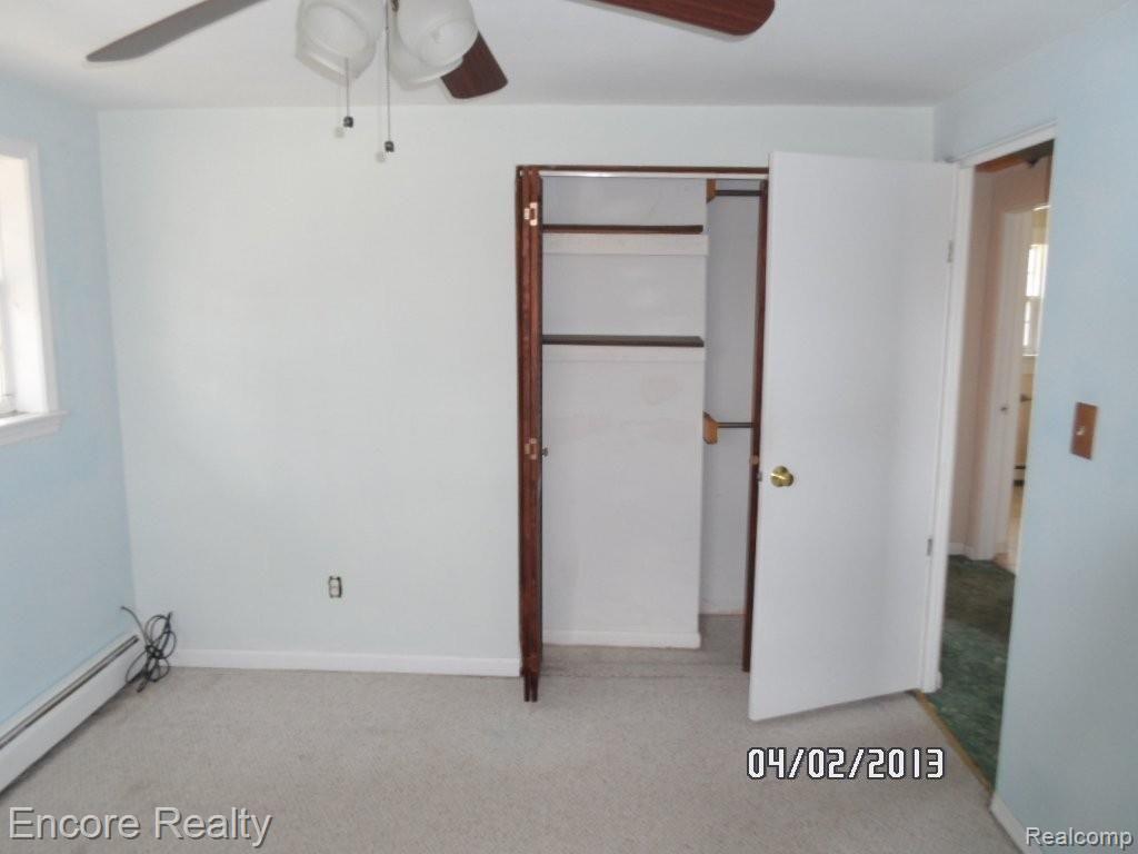 25640 Karr Road Belleville, MI 48111 - Photo 22 of 25 Picture 136.jpg