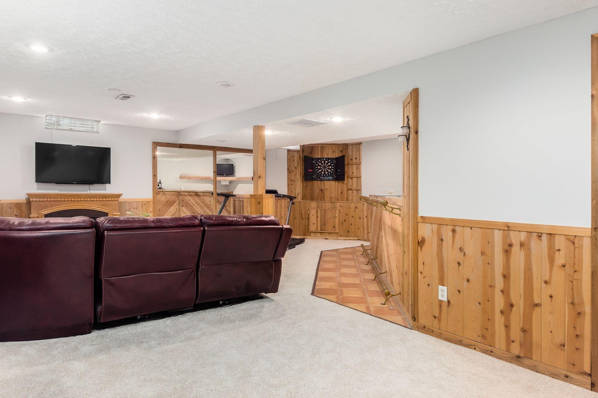 565 Deer Run Road Westerville, OH 43081 - Photo 35 of 37 003_ Westerville OH 43081 USA
