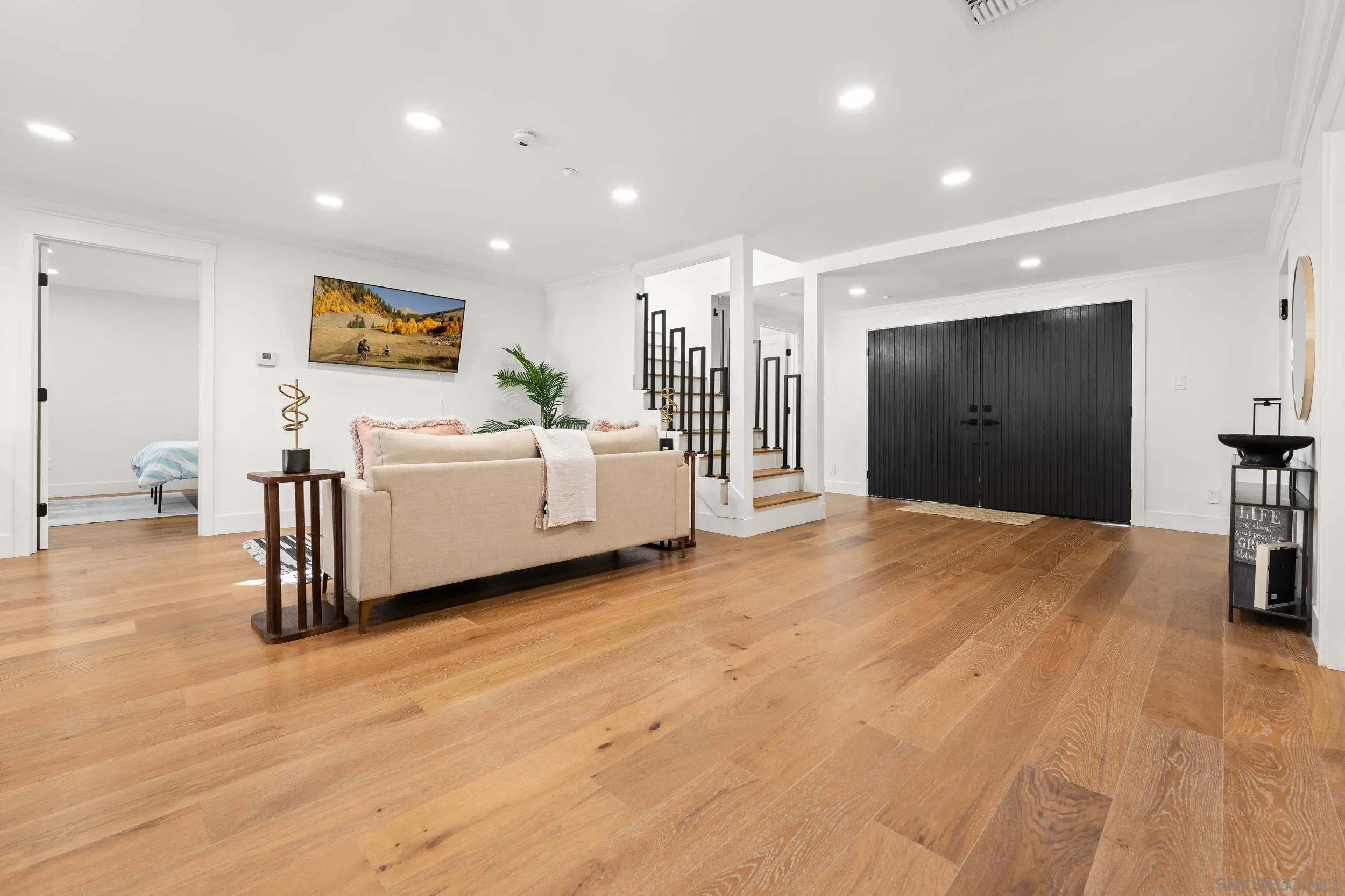 16021 Pomerado Road Poway, CA 92064 - Photo 4 of 34