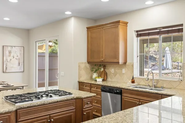 $1,585,000 | 624 Weatherstone Way, San Marcos, CA 92078