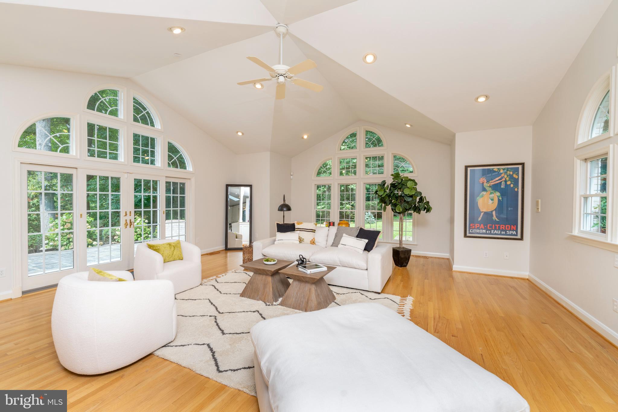 738 Chapel Ridge Road Lutherville-Timonium, MD 21093 - Photo 17 of 60 Gallery Image 17