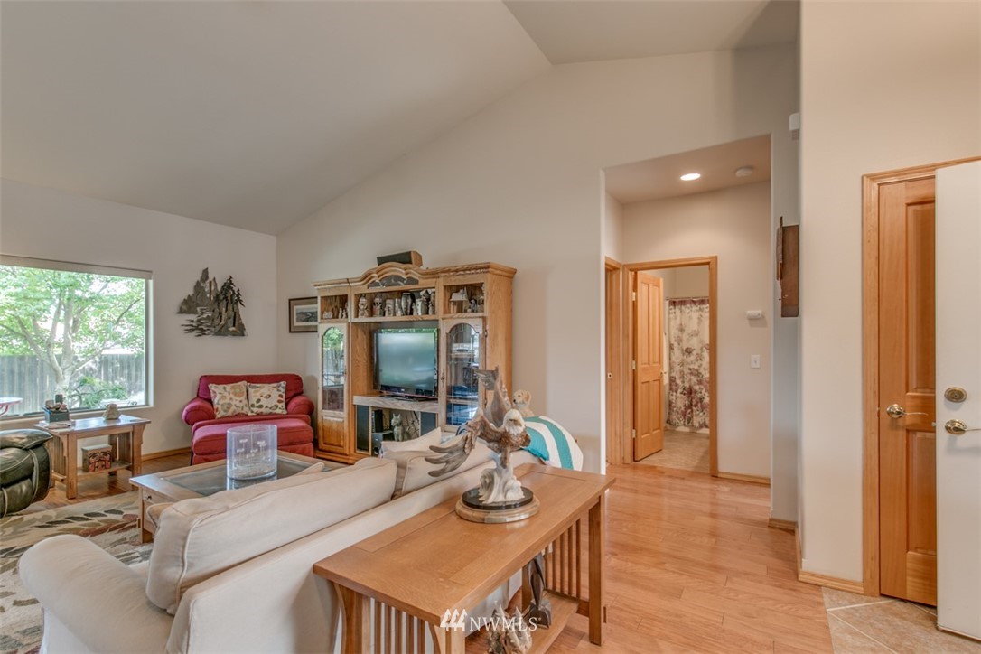80 Choice Loop Sequim, WA 98382 - Photo 10 of 25 Gallery Image 10