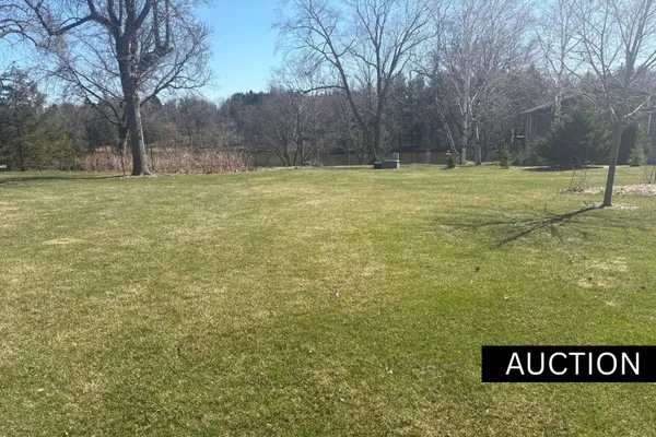 $1 | 521 Rockview Court, Watertown, WI 53094