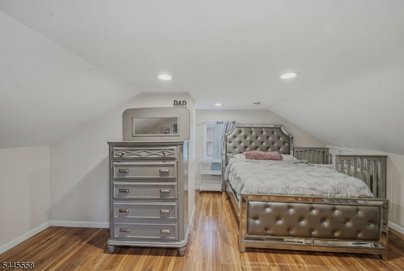 137 New Street, Unit 2 Paterson, NJ 07501 - Photo 11 of 17