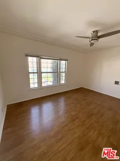 $1,850 | 639 South Cochran Avenue, Unit 201, Los Angeles, CA 90036