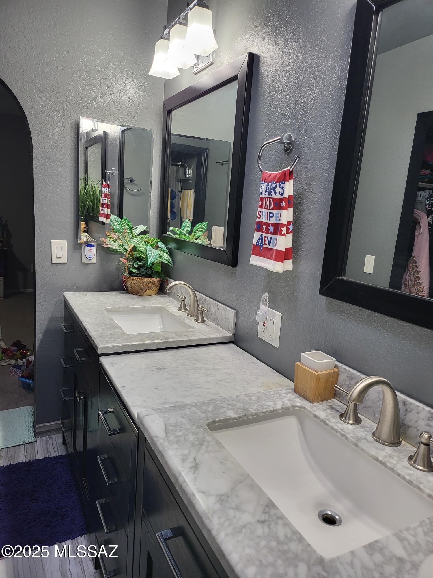 8255 North Oracle Road, Unit 203 Tucson, AZ 85704 - Photo 20 of 25 cb19fa3f-196b-48e4-88d8-ba609403e83c(1)