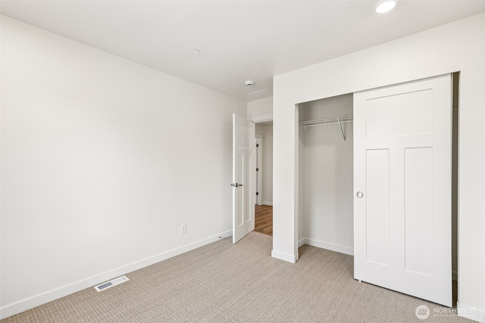 24323 13 Avenue Southeast, Unit CR20 Bothell, WA 98021 - Photo 36 of 39