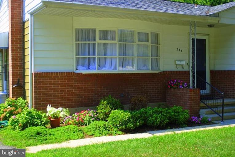 233 Coldbrook Road Lutherville-Timonium, MD 21093 - Photo 19 of 22 Exterior #3
