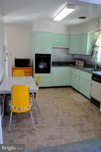 233 Coldbrook Road Lutherville-Timonium, MD 21093 - Photo 4 of 22 Kitchen
