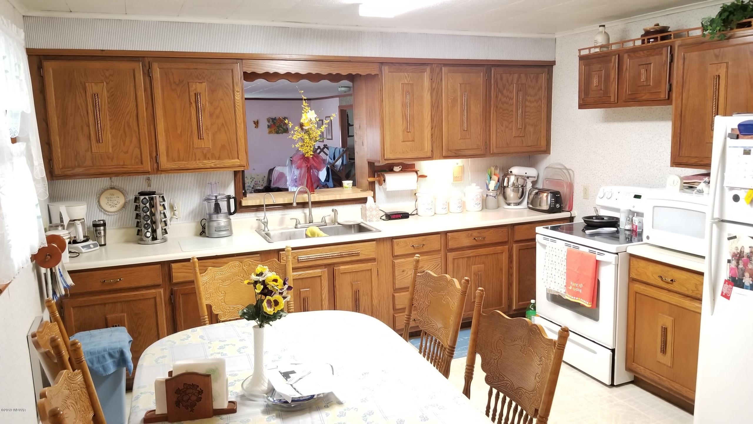 545 Riddell Road Montgomery, PA 17752 - Photo 13 of 19 kitchen2
