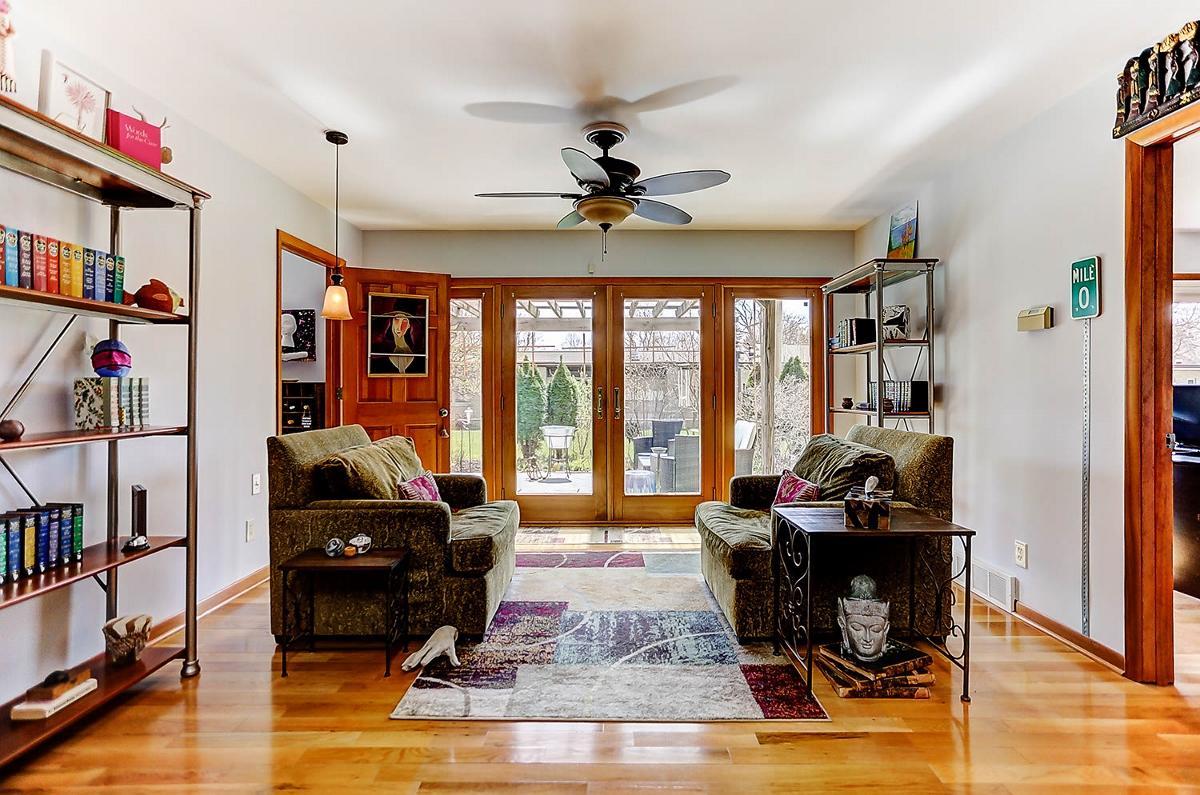 1315 Kingsgate Road Columbus, OH 43221 - Photo 15 of 52