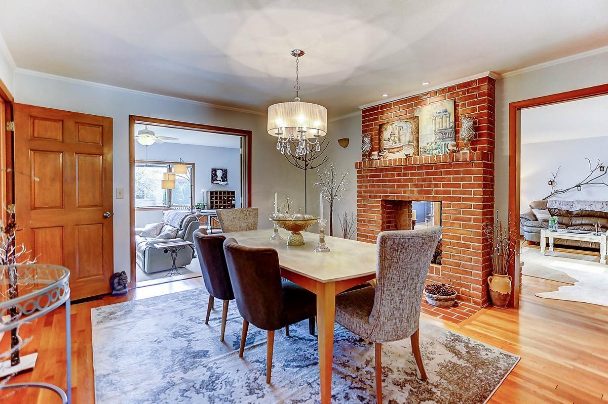 1315 Kingsgate Road Columbus, OH 43221 - Photo 9 of 52