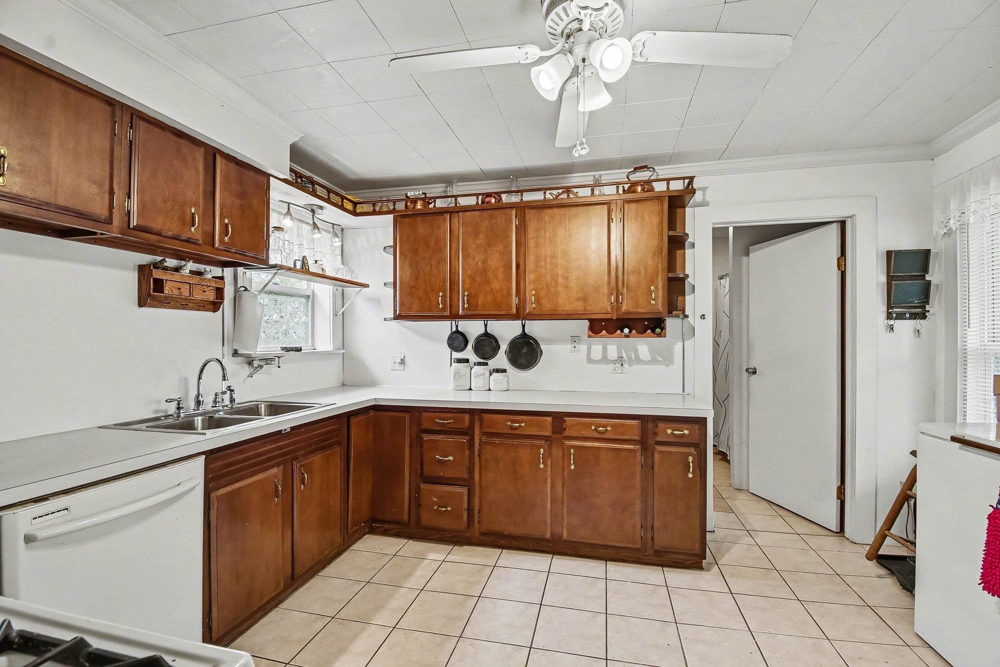 800 Franklin Street Bay City, MI 48708 - Photo 12 of 28