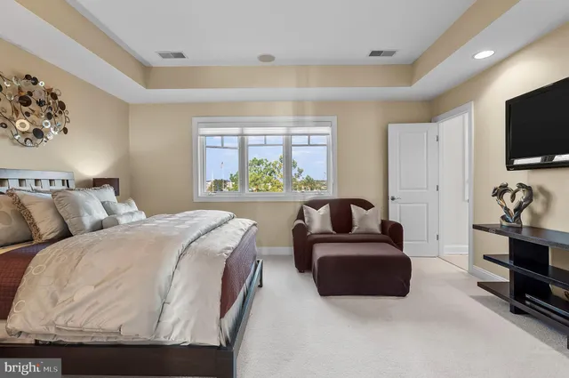 $1,349,900 | 426 Narrows Pointe Drive, Grasonville, MD 21638