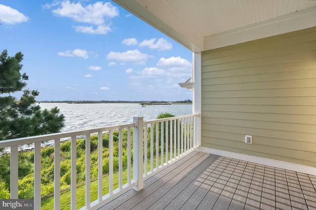 $1,349,900 | 426 Narrows Pointe Drive, Grasonville, MD 21638