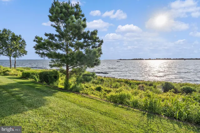 $1,349,900 | 426 Narrows Pointe Drive, Grasonville, MD 21638