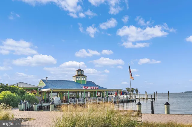 $1,349,900 | 426 Narrows Pointe Drive, Grasonville, MD 21638