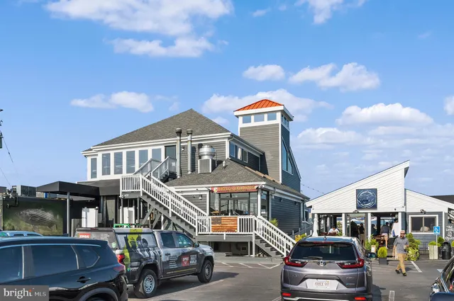 $1,349,900 | 426 Narrows Pointe Drive, Grasonville, MD 21638