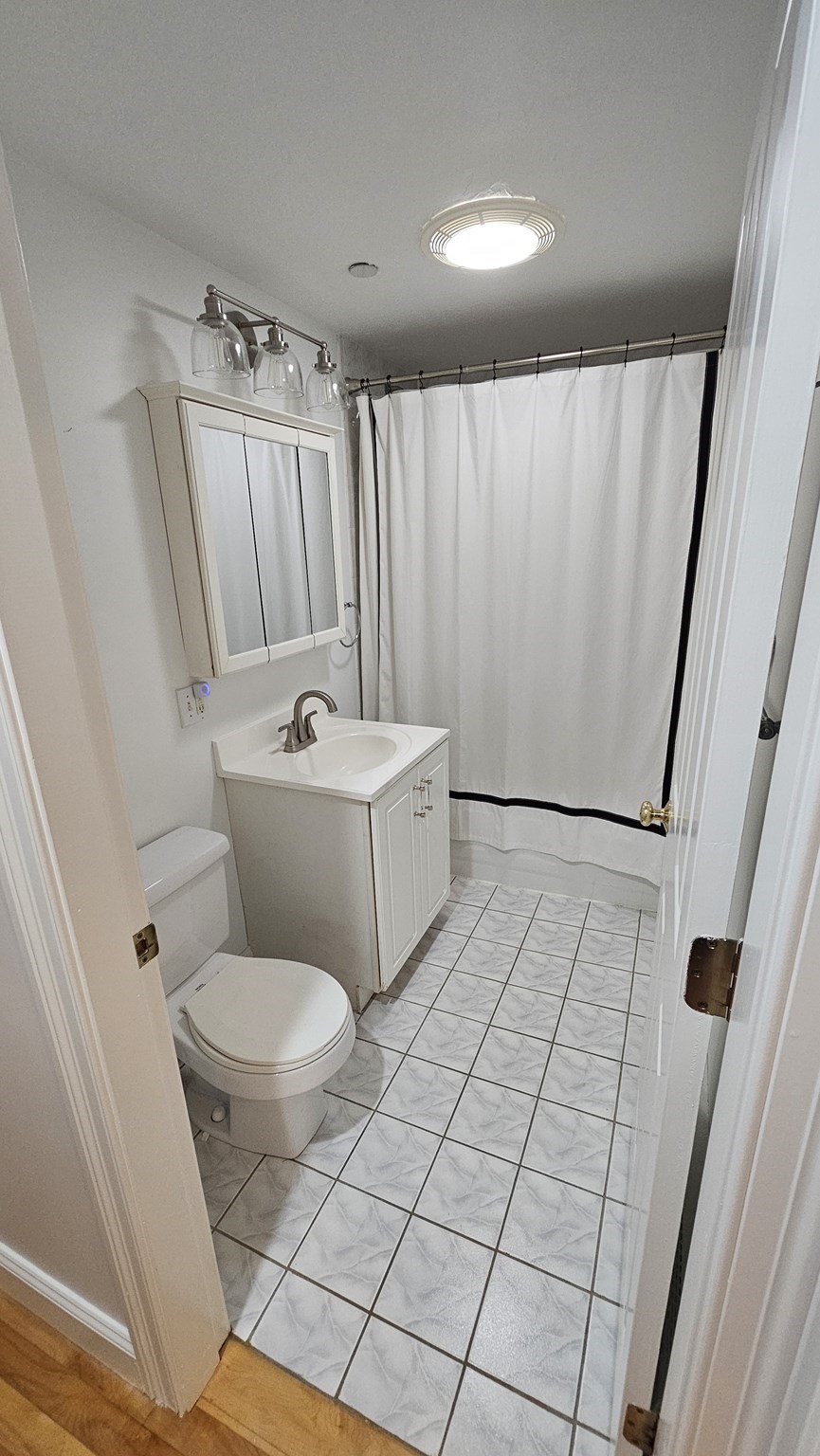 39 Salutation Street, Unit 33 Boston, MA 02109 - Photo 9 of 12 Gallery Image 9